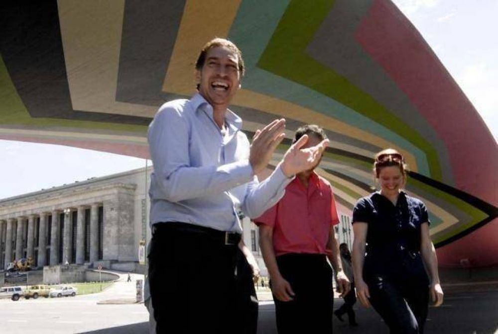 Santilli y su "beautiful bridge"