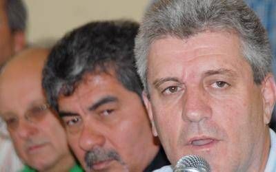 Eliceche est� de gira por la zona cordillerana