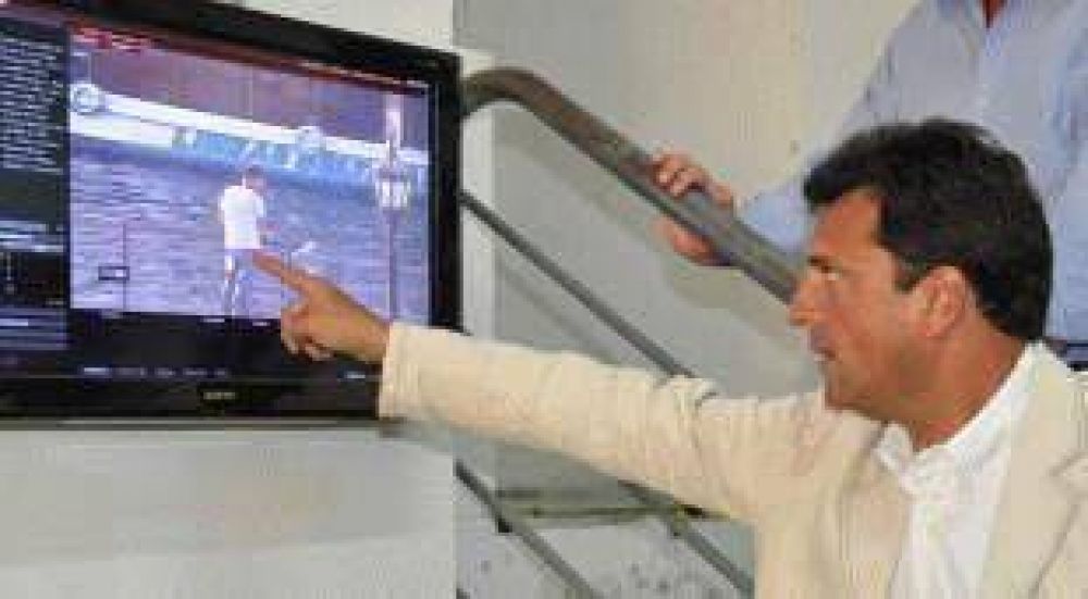 Por encima del debate, Massa reitera que "para tener seguridad, lo mejor es invertir en prevenci�n"