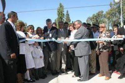 Comienzo de clases con nuevas escuelas