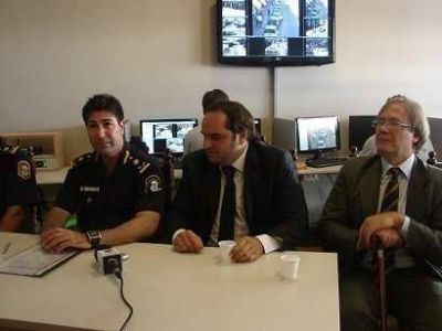 Nuevos equipos de comunicaciones ser�n destinados a los patrulleros de Jun�n 