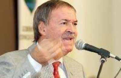 Desag�es: Schiaretti exigir� a la empresa bajar el plazo a 6 meses