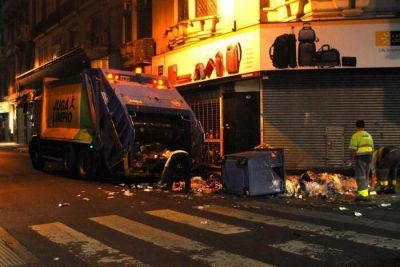 El gobierno bonaerense calific� de "inentendible" el paro de CEAMSE