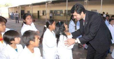 El gobernador Juan Manuel Urtubey abrir el ciclo lectivo 2011