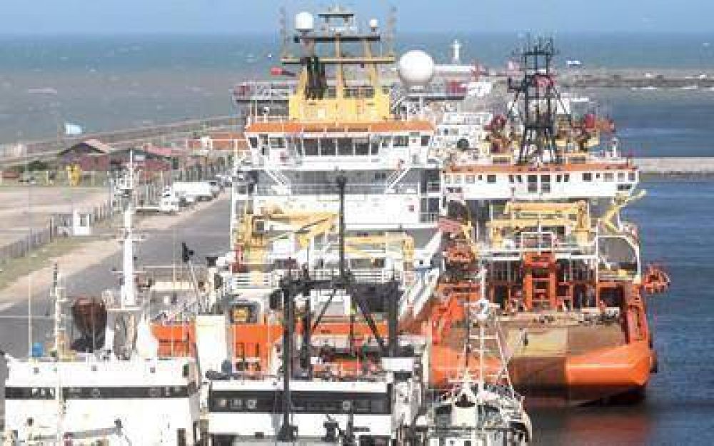 Obreros navales negaron que buques extranjeros fuesen ingleses