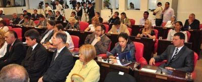 Carlos Mart�nez: �El gobernador omiti� temas importantes�