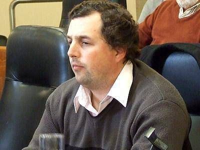 L�pez: �La cancha est� demasiado embarrada para las elecciones primarias�