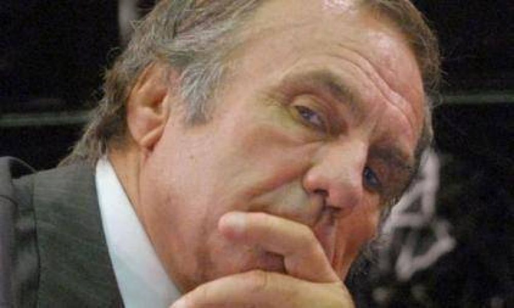 Las razones de Reutemann para despedirse de su candidatura