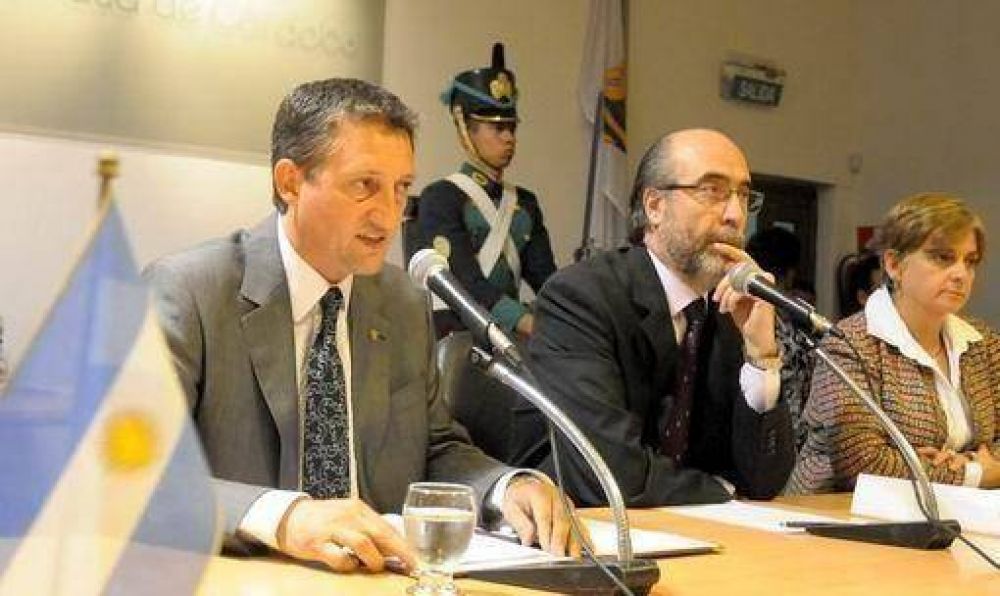 Giacomino asegura haber reparado los da�os que provoc� la gesti�n de Juez