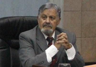 Se reabri� la audiencia con un juez menos y mucha conmoci�n