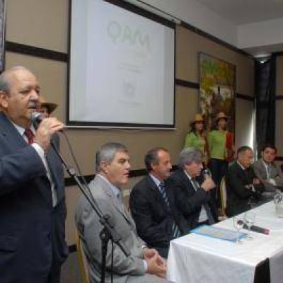 Lanzan programa de cr�ditos para que catamarque�os salgan de vacaciones 
