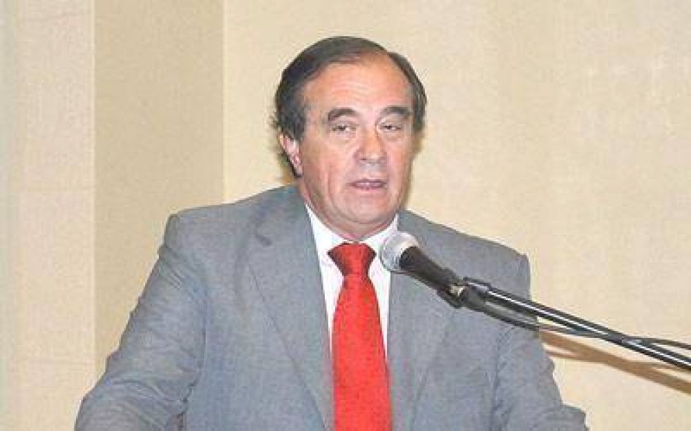 Cinco empresas se presentaron a la licitacin de reas petroleras