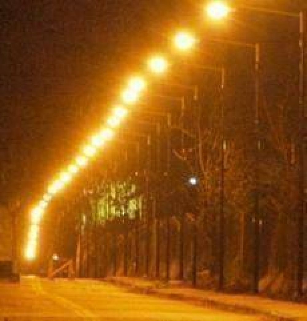 SAN MARTIN - M�S CALLES ILUMINADAS Y NUEVAS OBRAS EN EJECUCI�N