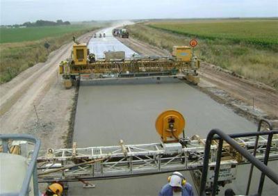 Avanza la pavimentaci�n del enlace: a solo 9 kil�metros del hormigonado total