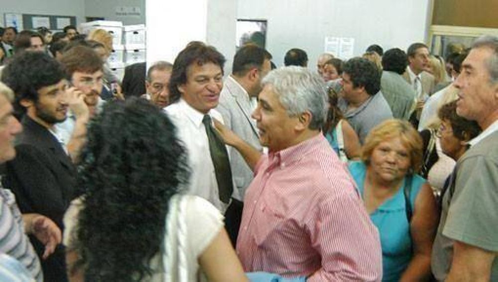 Schiaretti encabeza lista �nica provincial y dar� lema a las 4 presentadas en Capital