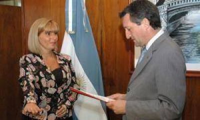 Docentes municipales le hacen oooso a Giaco