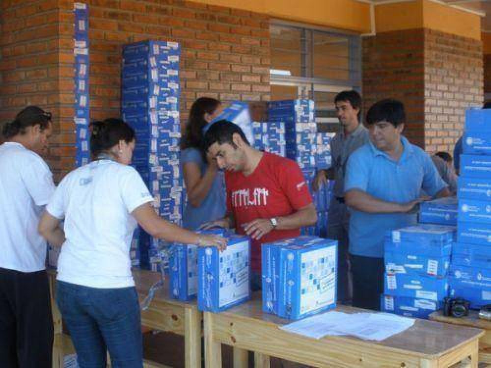 La segunda entrega de netbooks del a�o la realiz� Misiones