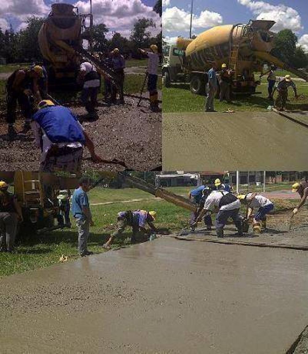 Cooperativas del Programa Argentina Trabaja construyen un play�n multideportes en Glew 