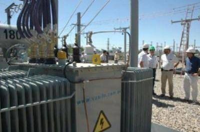 Llegaron los equipos de generaci�n el�ctrica adquiridos por la provincia