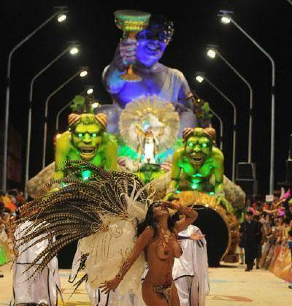 El Carnaval dijo �hasta el 2012� con un Cors�dromo desbordante