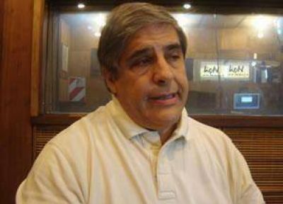 Interna justicialista en Santa Luc�a : �Hay dirigentes que lanzan tiros de salva para lograr conseguir algo� 