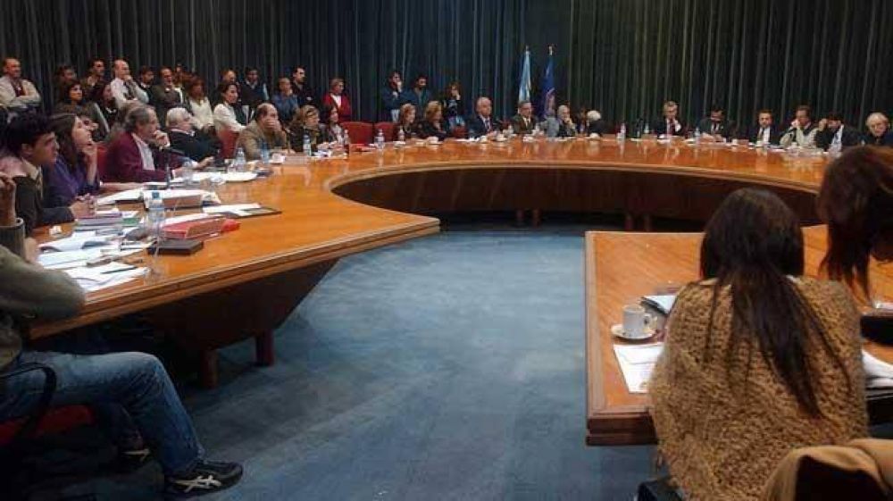 Hay consenso para derogar hoy la contribuci�n estudiantil