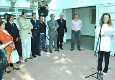 Eseverri particip� de los actos de inicio de ciclo lectivo e inaugur� las obras