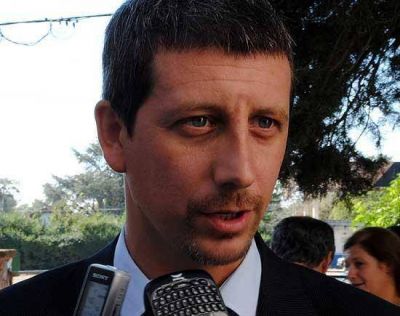 Gonzalo Bag�: �Vamos a poner todas las obras en marcha y estar� garantizado el transporte escolar�