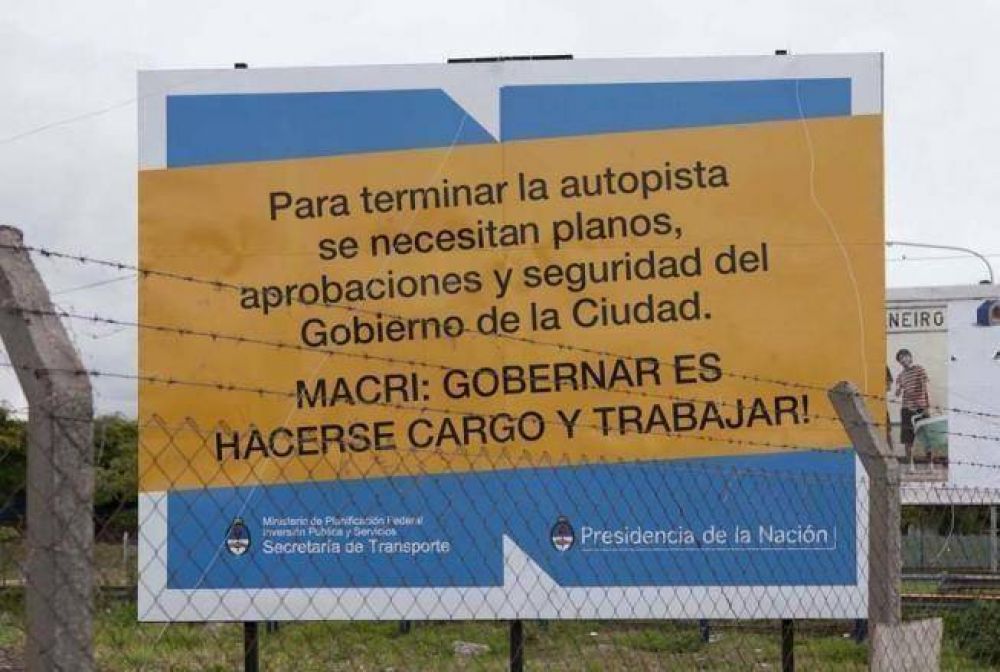 Schiavi cruz� a Macri por la denuncia de la autopista Illia