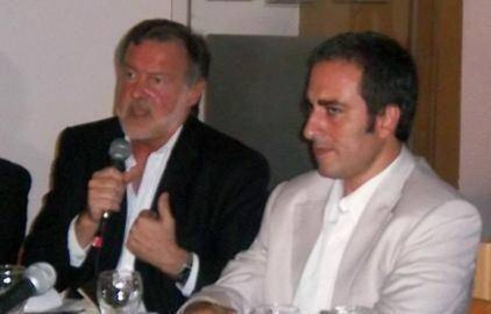 Bielsa: "Algunos se sienten los due�os del modelo, pero no todos somos as�"