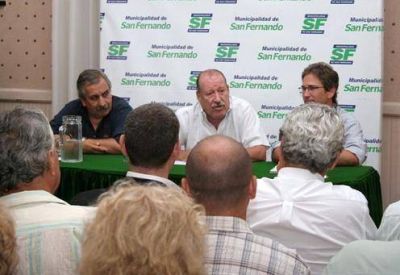 Amieiro entreg� subsidios para instituciones intermedias locales