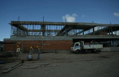 Abrieron la inscripci�n para contratar m�dicos y administrativos para el CEMA