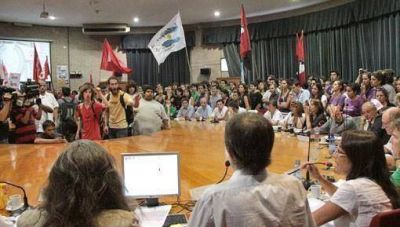 Triunfo de la Franja en la pulseada para derogar la contribuci�n estudiantil