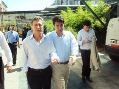 De muy mal humor, Mauricio Macri visit� una empresa en Vicente L�pez