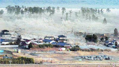 Miles de desaparecidos en un tsunami devastador