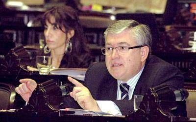 �Cristina levantar� la mano del futuro gobernador: Carlos Eliceche�