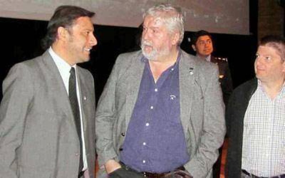 Camino anhela sede de la UNPA y tecnicatura en petr�leo en Las Heras