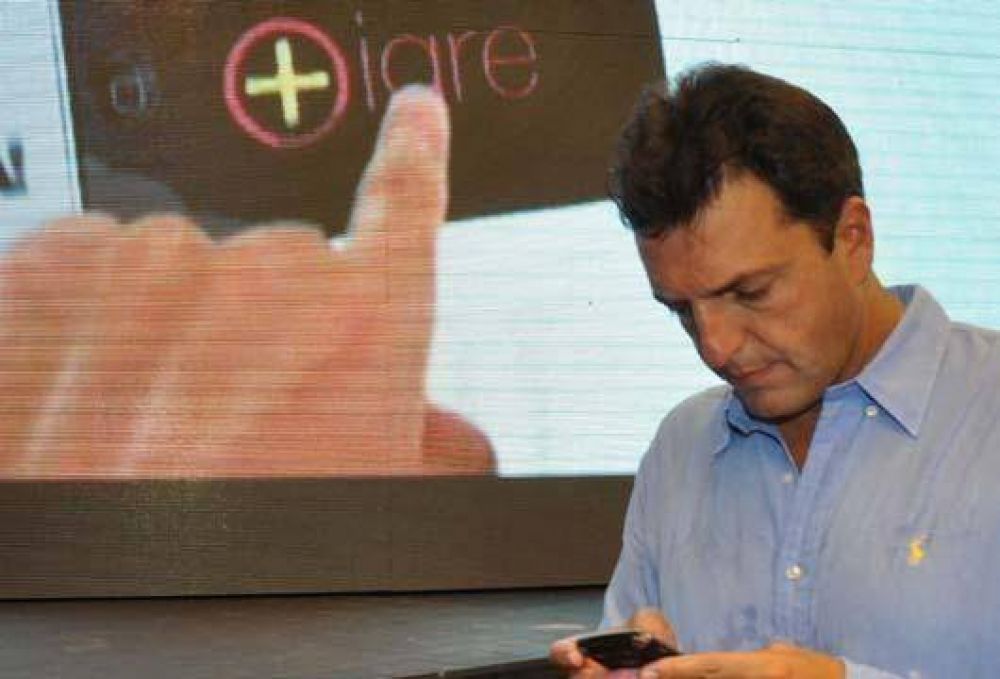 Massa quiere ir a internas contra Scioli