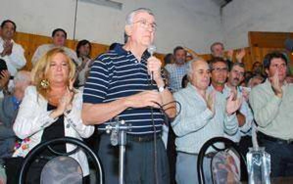 Gioja: �Muchos compa�eros creen que est�n un escal�n m�s arriba y que somos zonzos� 