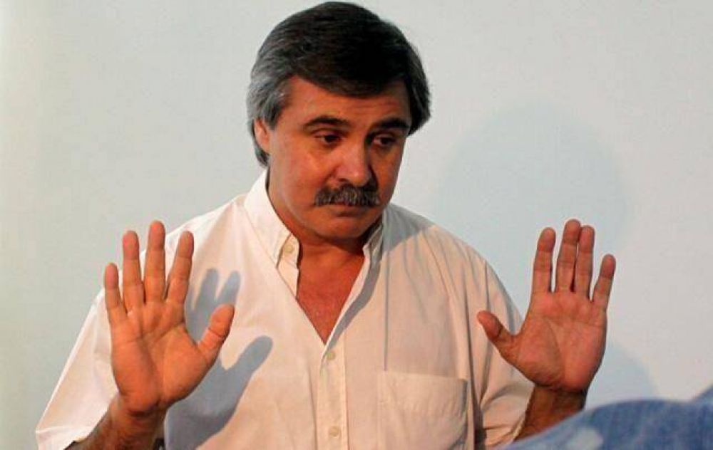 Ministro dijo que no tiene "nada que ver" con Construcciones Servicios 