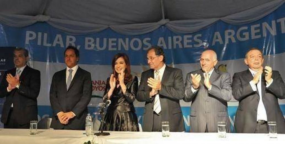 Cristina y Scioli inauguraron plantas industriales en el municipio de Pilar