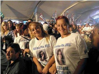 Todo el color y la euforia: radiograf�a de la visita de Cristina a Pilar