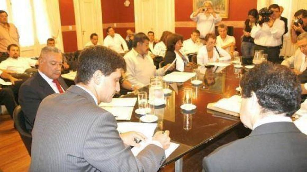 Los gremios de la salud calificaron de �insuficiente� la propuesta del Gobierno