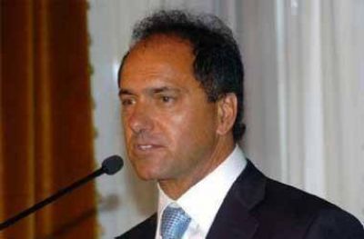 Scioli encabezar� el acto en homenaje a la mujer en estadio de Independiente