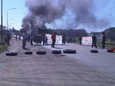 Manifestantes del MTC realizaron un corte total de la ruta 5