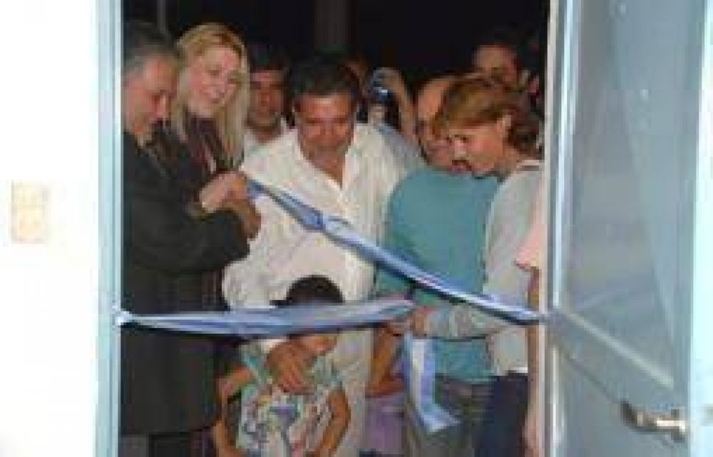 Beder Herrera sigue apostando a la baja del d�ficit habitacional