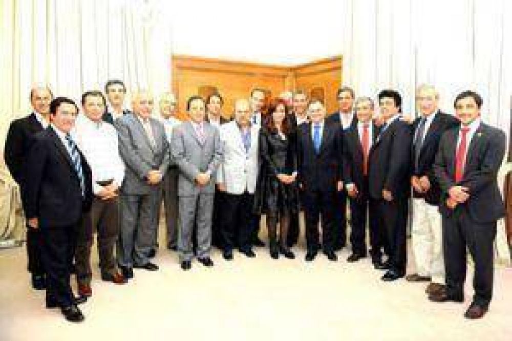 Intendentes con la Presidenta