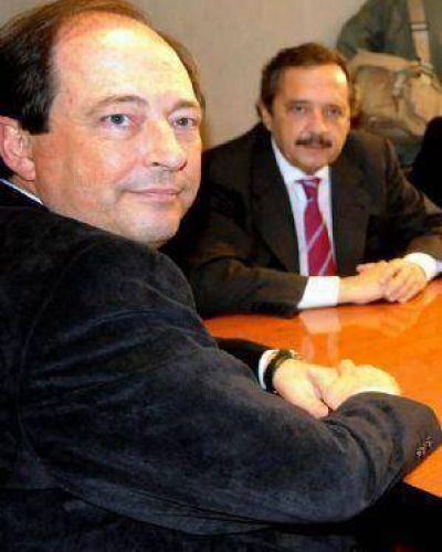 Sanz acusa a Alfons�n de ser el favorito del Gobierno