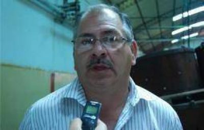 �El radicalismo se est� suicidando� por sus internas partidarias