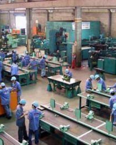 Aprueban eliminar el pago de sumas no remunerativas en el sector privado